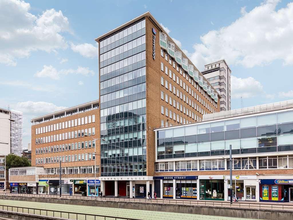 Travelodge Croydon Central Exterior foto