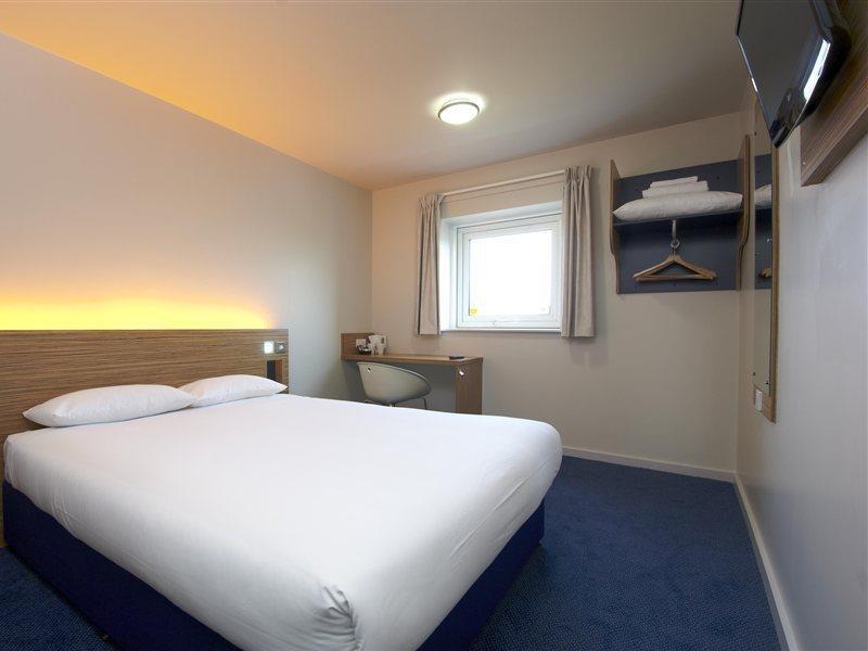 Travelodge Croydon Central Exterior foto