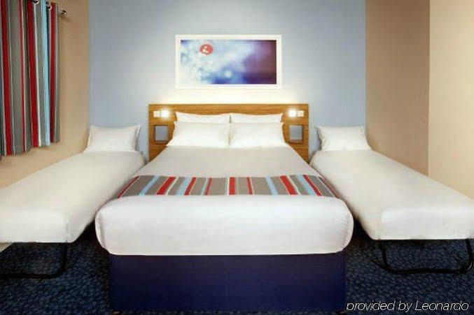 Travelodge Croydon Central Exterior foto